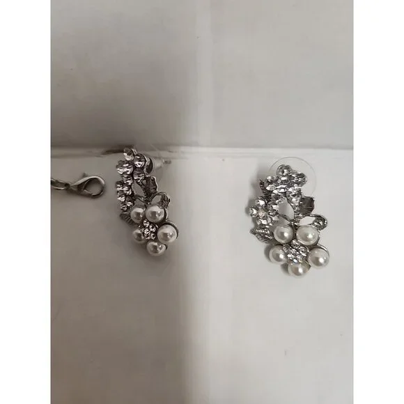 Avalaya Bridal Flower Wedding Jewelry - Picture 6 of 6